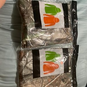 Camouflage medium brand new hoodies.